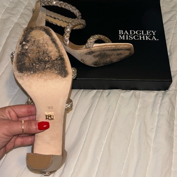 Nice heels Badgley Mischka - Picture 3 of 4